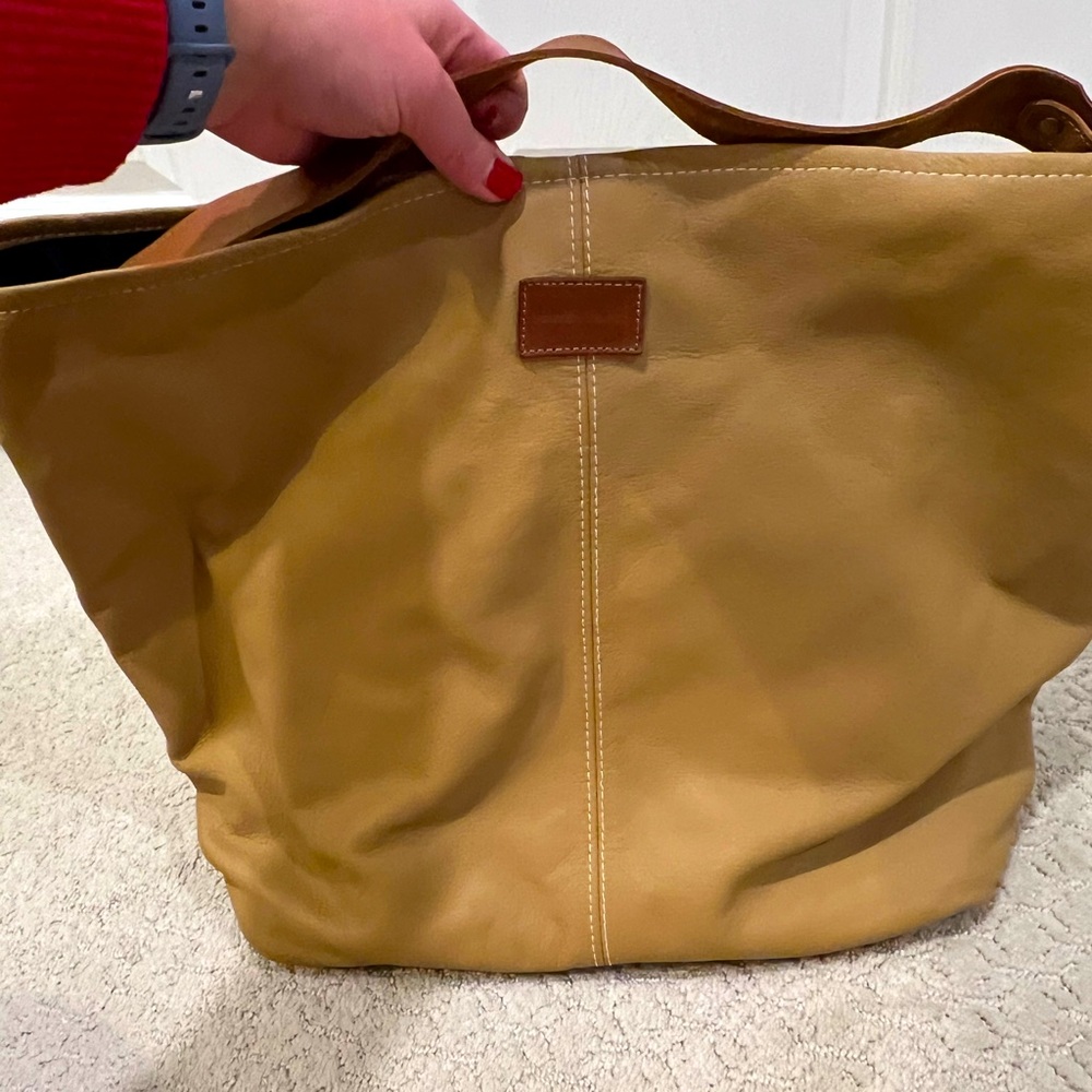 Parker Thatch XL Jane in butterscotch leather